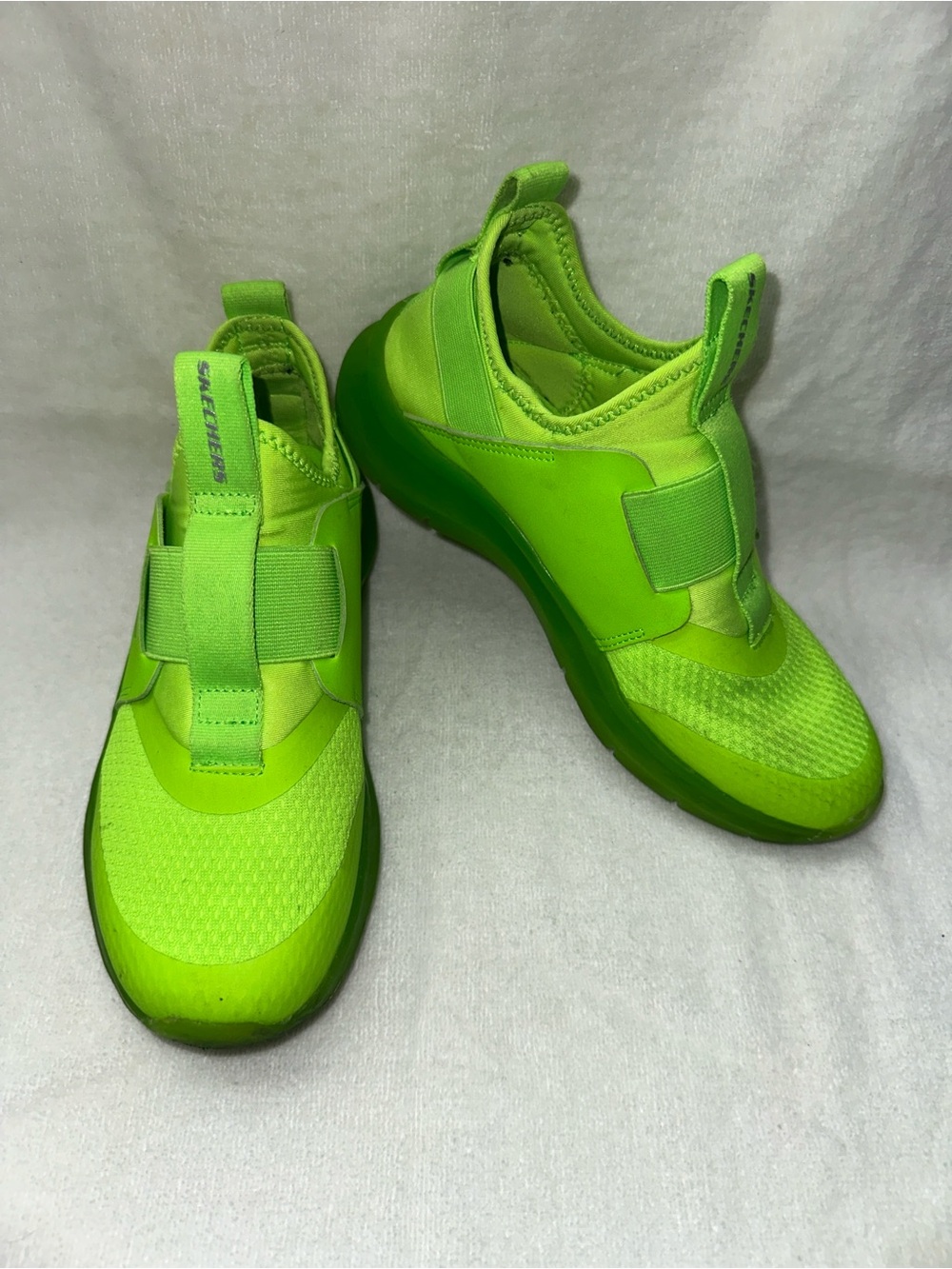 Skechers Kids' Neon Green Fast Ice Slip-On Athletic Sneakers Big Boys 4.5